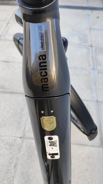 Bicicleta elétrica KTM Macina Tour P500 LTD