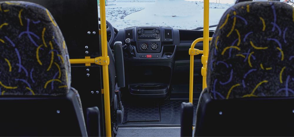 Шкільний автобус