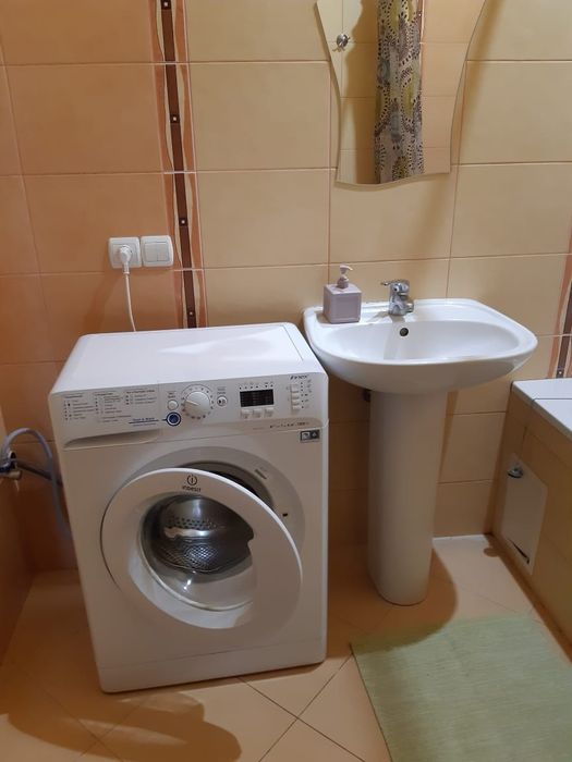 Власник здає двокімнатну квартиру в новобудові