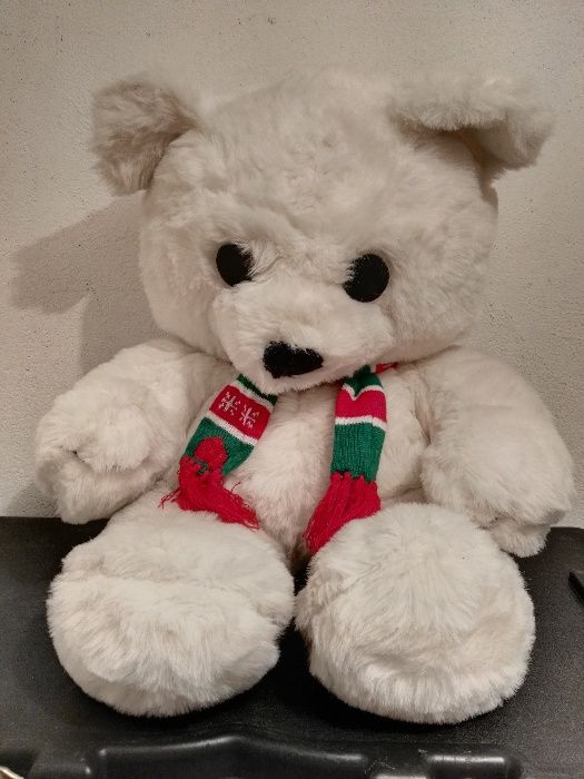 Urso Peluche com cachecol