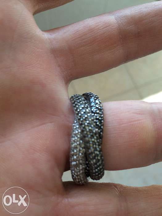 Novo Preço trinity, preto e branco, cinza