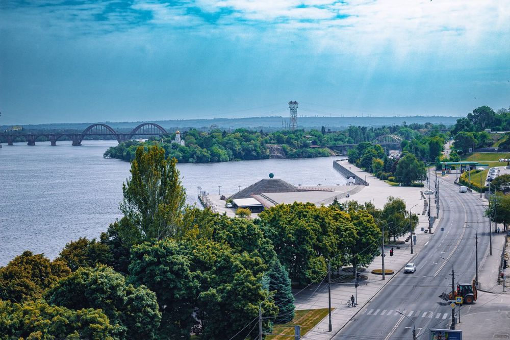 Квартира подобово, погодинно 2 кв на набережній центр міста