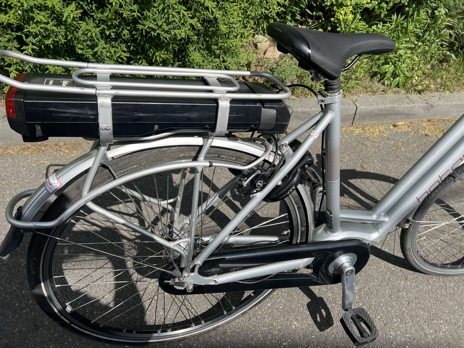 Rower elektryczny BATAVUS 36V centralny YAMAHA NEXUS hydraulika /B
