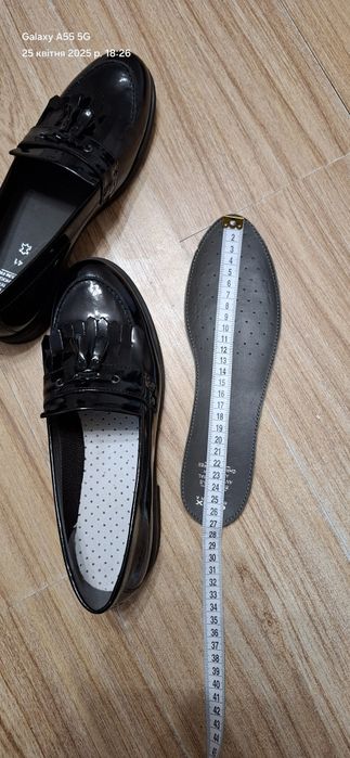 Лофери шкіряні Geox 41 на вузьку ногу