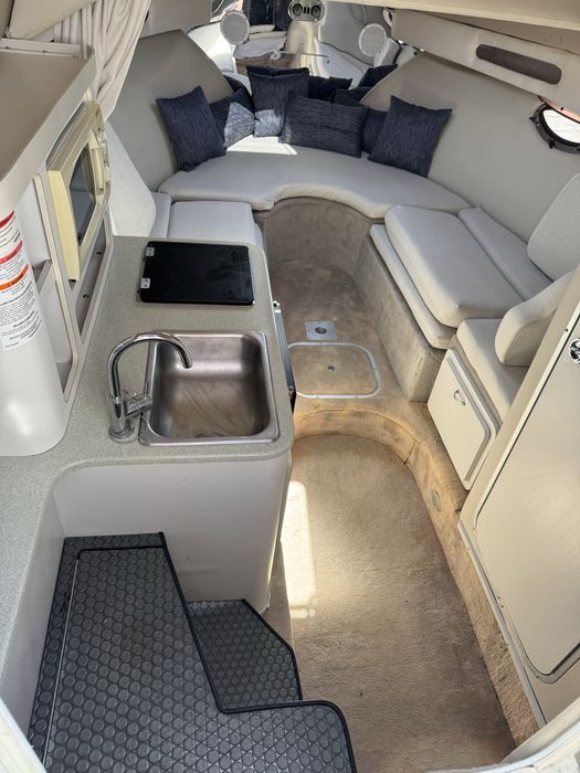 Crownline 250ccr lugar de marina!!