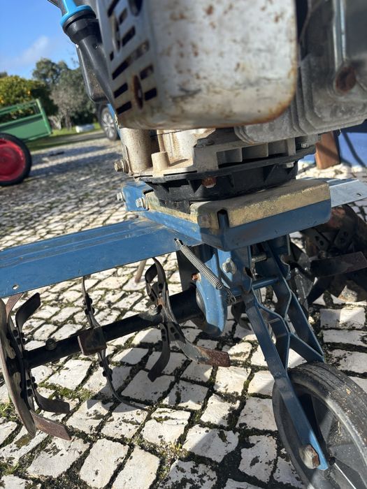 Motoenxada Einhell quase sem uso