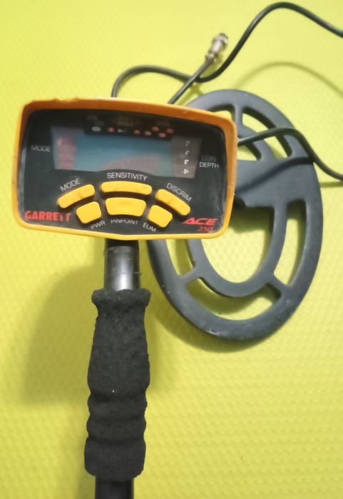 Garrett ACE 250 металошукач металлоискатель металлодетектор ася гарет