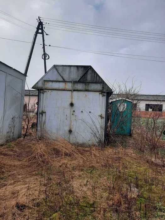 Sprzedam garaż blaszany