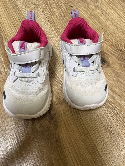 кросівки nike 22 розмір