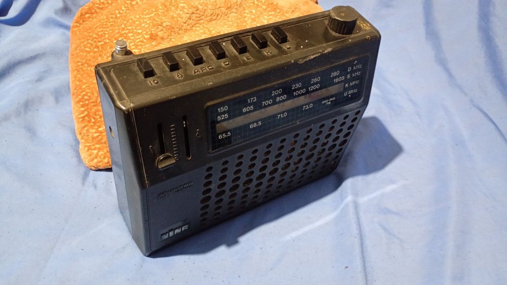 Radio UNITRA nina