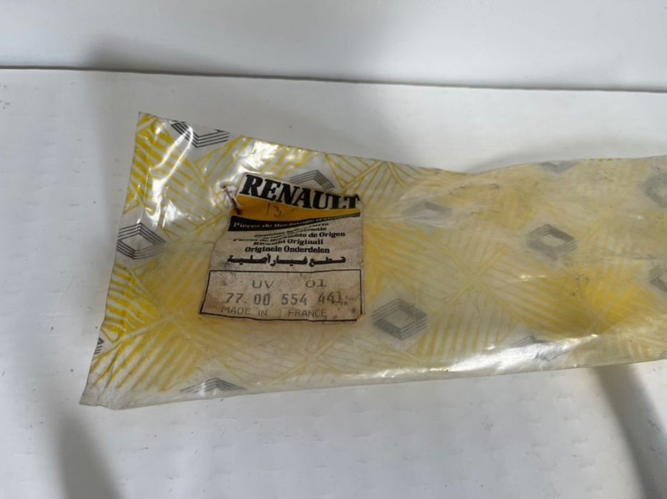 Renault 16 Frisos Grelha Frente Novos Originais 7700554441