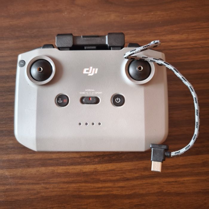 Dron DJI mini 3 combo RC+ RC-N1