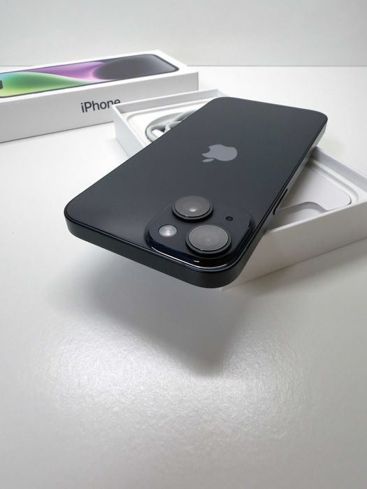 Apple iPhone 14・128GB・Meia-noite (Fatura e Garantia)