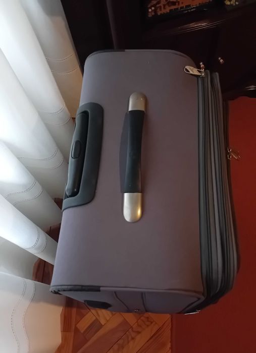 Mala viagem grande formato (47x71x31)