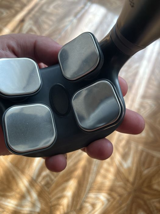 Импульсный масажер для шеи