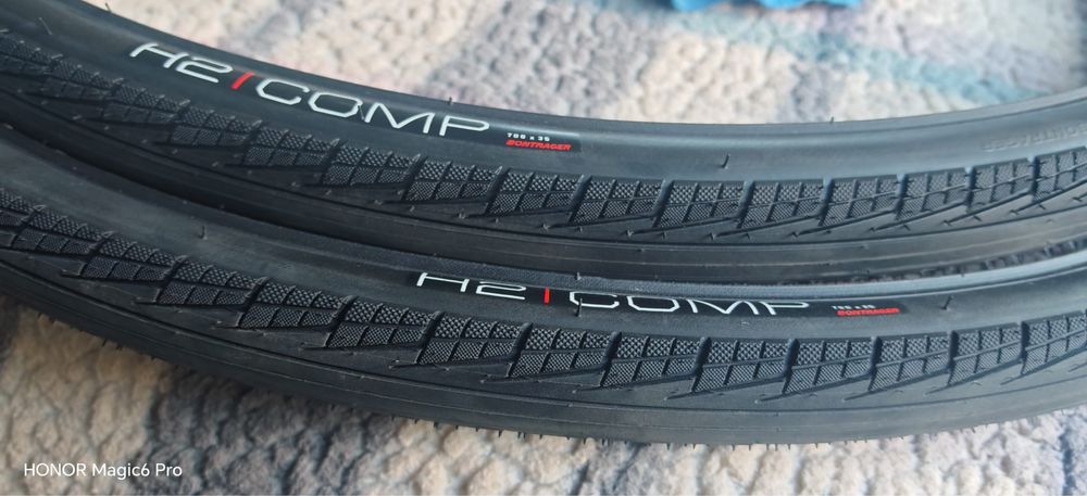 TREK opona hybrydowa BONTRAGER H2 COMP, CZARNY 700C X 35MM