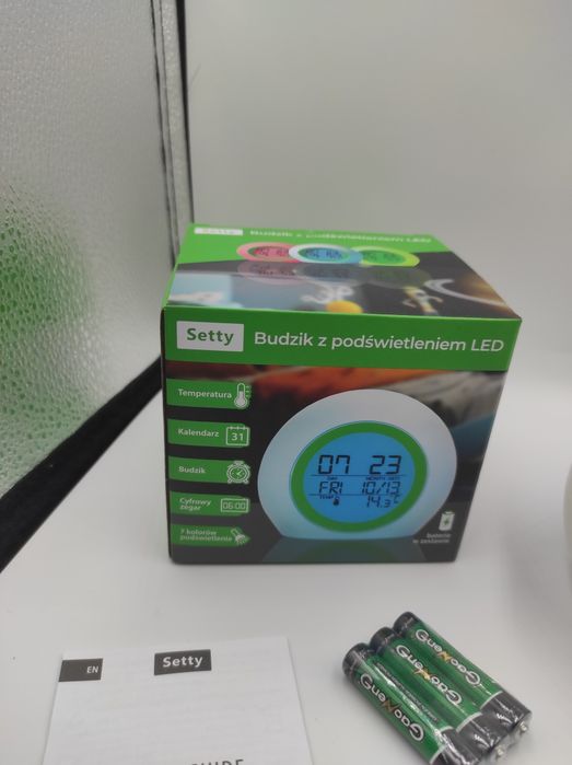 NOWY Budzik z podświetleniem LED Setty zielony
