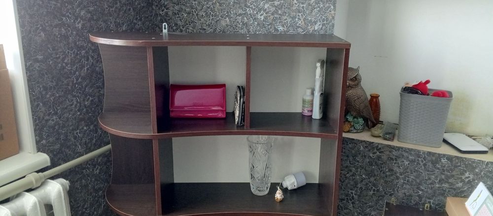 Поличка навісна стінова