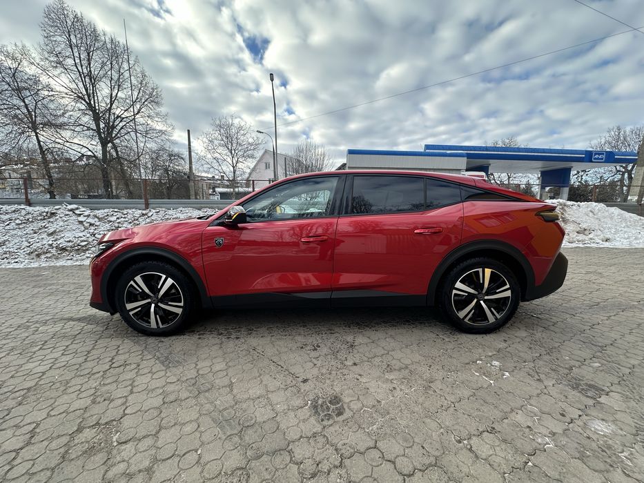 Авто Peugeot 408 gt (215 к.с)