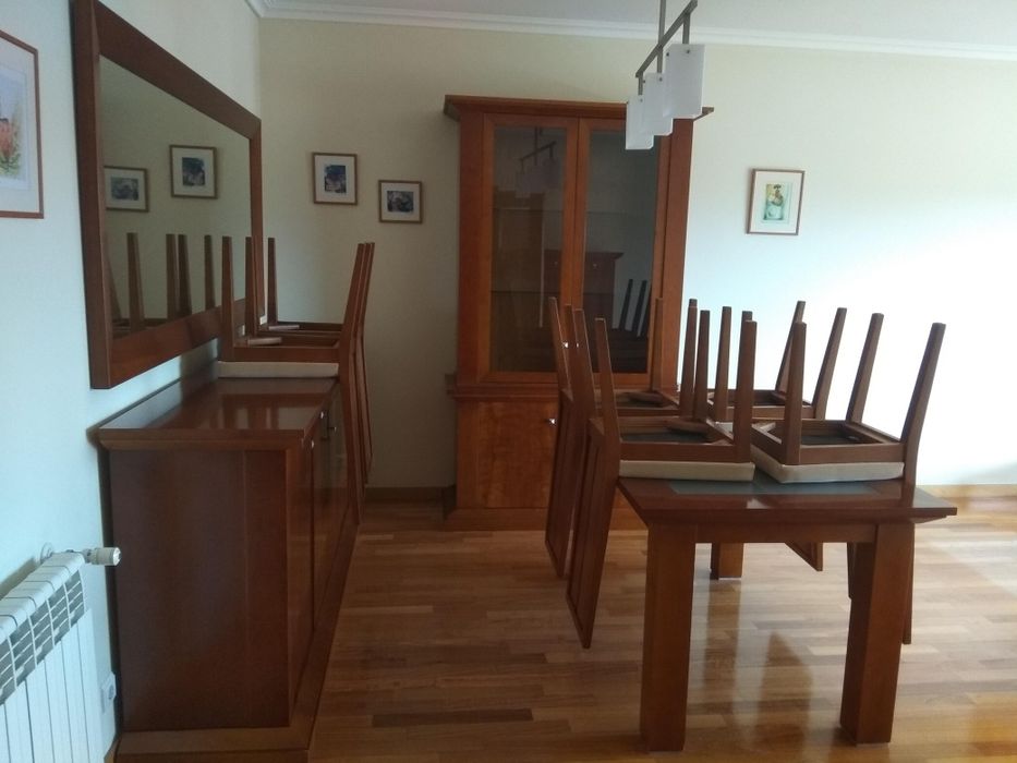 Mobília sala de jantar madeira maciça