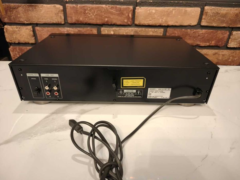 SONY CDP-791 ! Porządny odtwarzacz CD ! OKAZJA