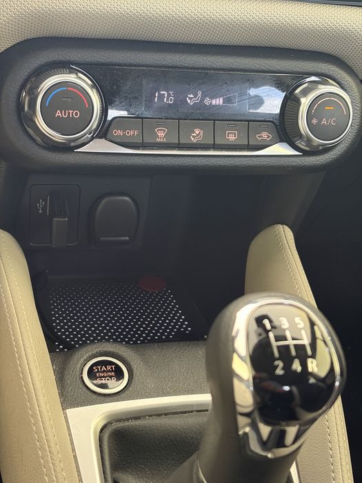 Nissan Micra  1.0 turbo N-conecta