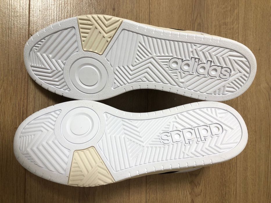 Кросівки Adidas HOOPS 3.0