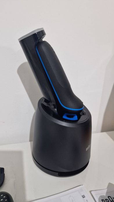 Máquina de barbear Braun Series 5 (Nova)