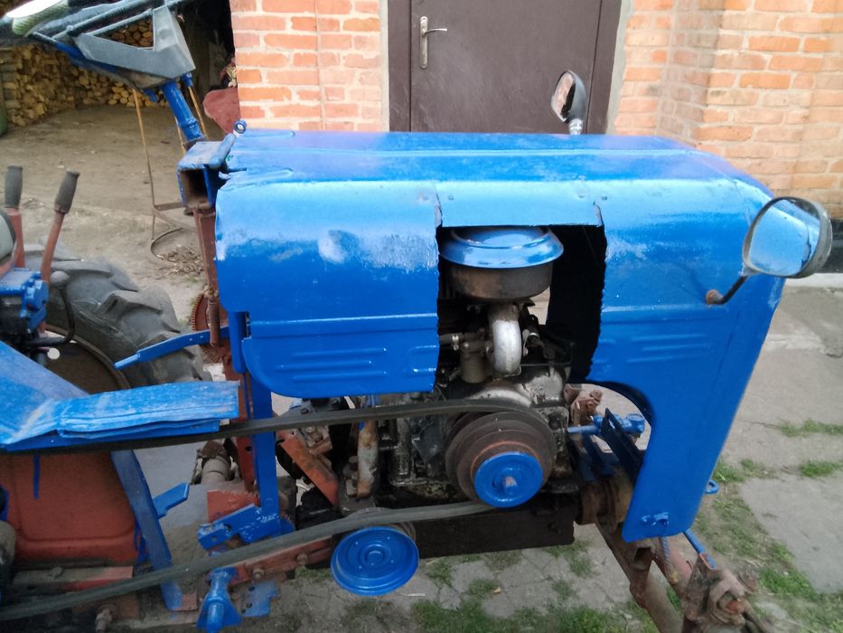 Продам саморобний трактор з прицепом-самоскид.