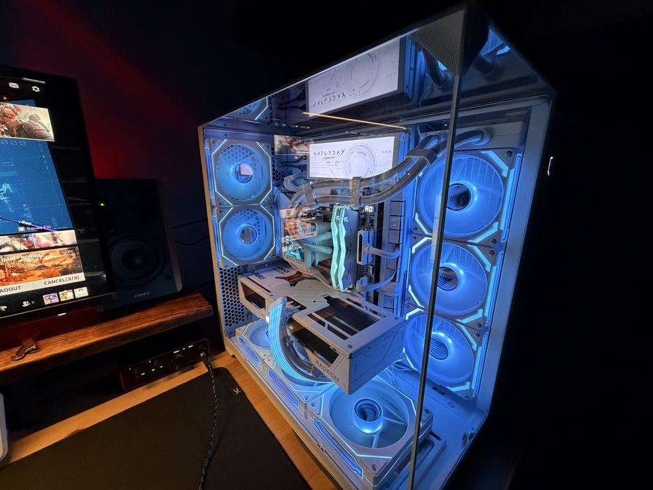 PC Gaming FULL WHITE de Exposição | Ryzen 7 9800X3D | RX 9070XT PURE | WiFi 7