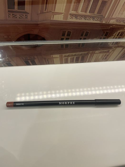 Konturówka do ust Morphe kolor Sugar Pie
