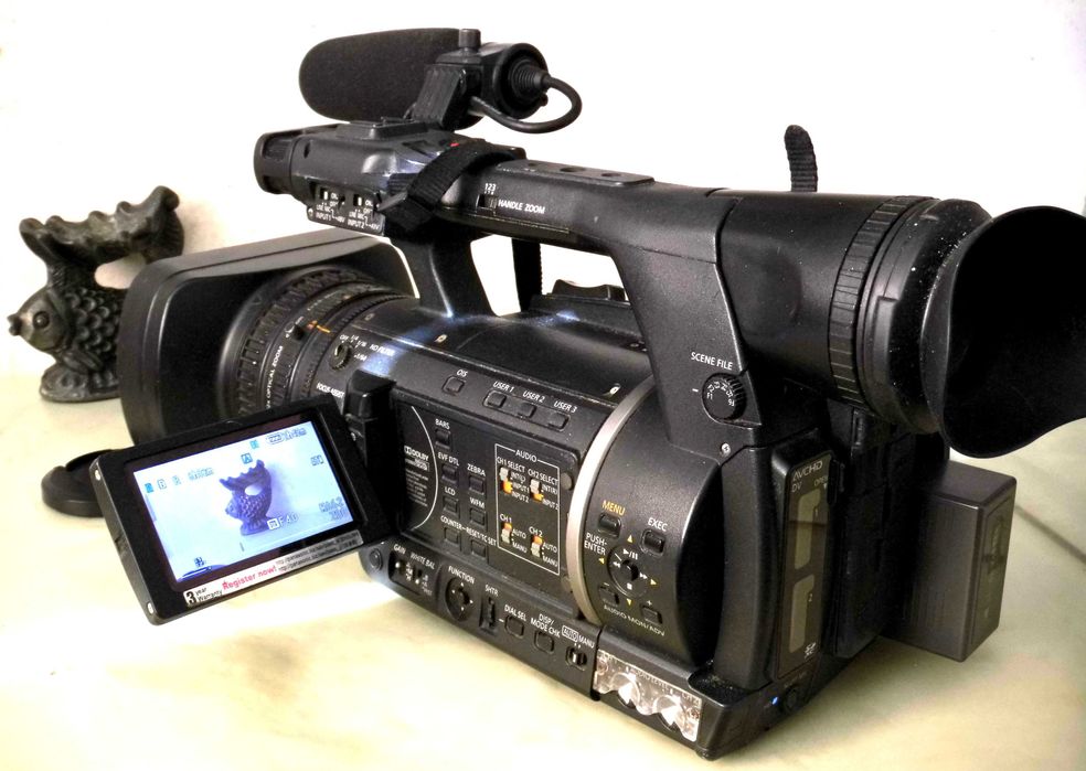 Відеокамера Panasonic AG-AC130AEN