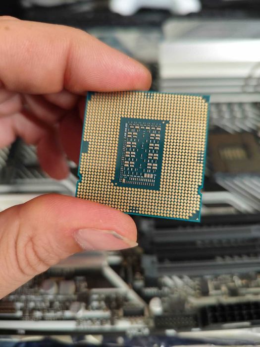 Kit PC: Intel i7 11700K + ASUS PRIME Z590-P + 32GB RAM DDR4 (2x16GB HyperX 3200MHz)