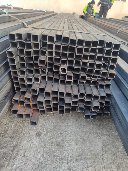 Profil stalowy 30x30x2. II gatunek. Różne przekroje