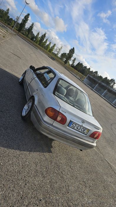 Toyota Corolla 1.4 16V e11 | Coilovers | Jantes 16" |