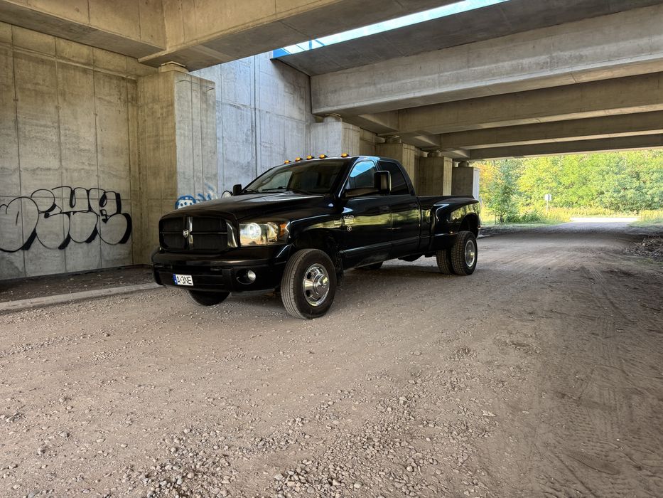 Dodge RAM 3500 4x4 Heavy Duty 5.7 V8 – bliźniak, benzyna + LPG