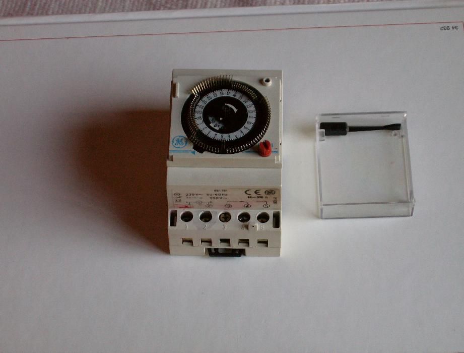 Relógio de montra General Eletric