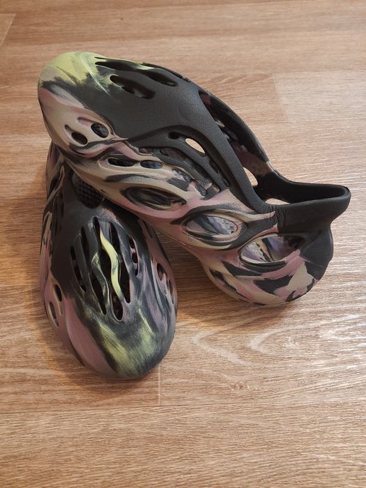 Adidas Yeezy Foam Runner пінні кросівки сліпони  р.44 оригінал