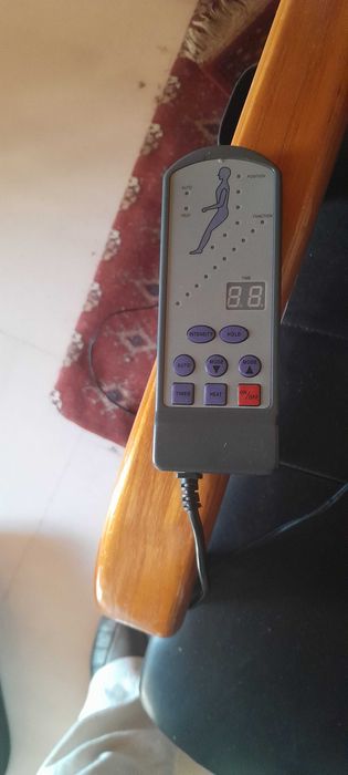 Candelabro em bronze e outros artigos