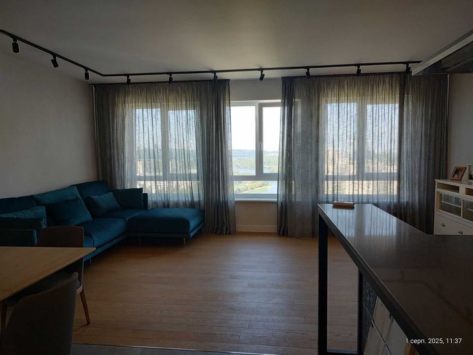 3 кімнатна Туманяна 15а Русанівка метро Лівобережна VIP ремонт 143мкв