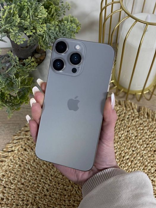 IPhone 15 Pro (Natural Titanium) 256GB XR в корпусі IPhone 15 Pro