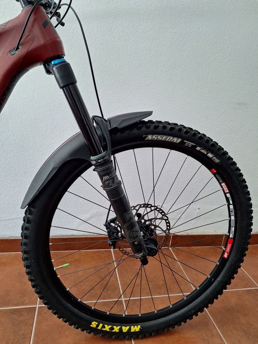 Bicicleta enduro transition