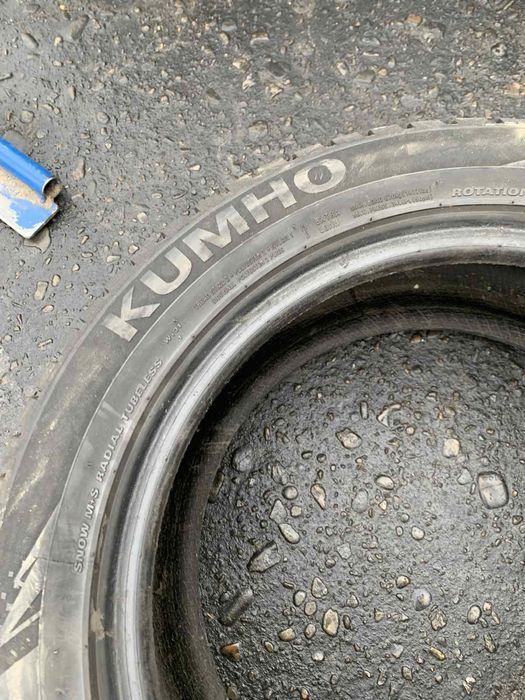 Шини 205/55 R16 Kumho зима 2022 рік,8/7,5мм