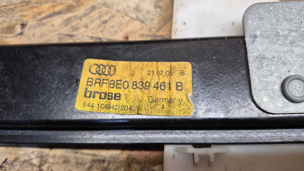 Elevador Vidro Trás Esquerdo Original Audi A4 B6 B7 8E 2000 a 2008 Ref: 8E0.839461B