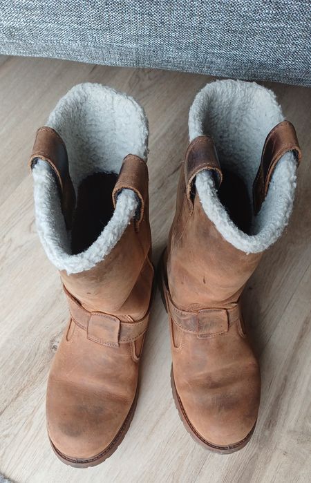 Vendo botas Timberland 37 (pequeno) usadas