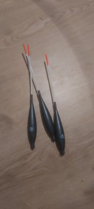 Boias pesca, vendo ou troco