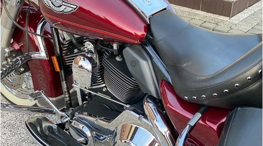 Harley-Davidson Road King Classic 100th Anniversary