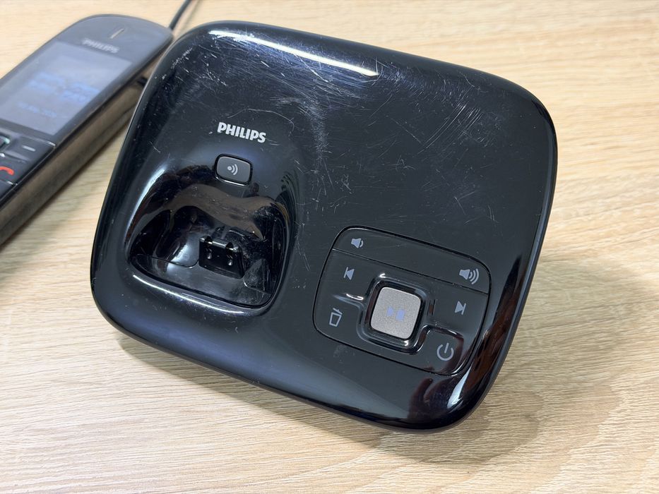 Радіотелефон DECT Philips CD685