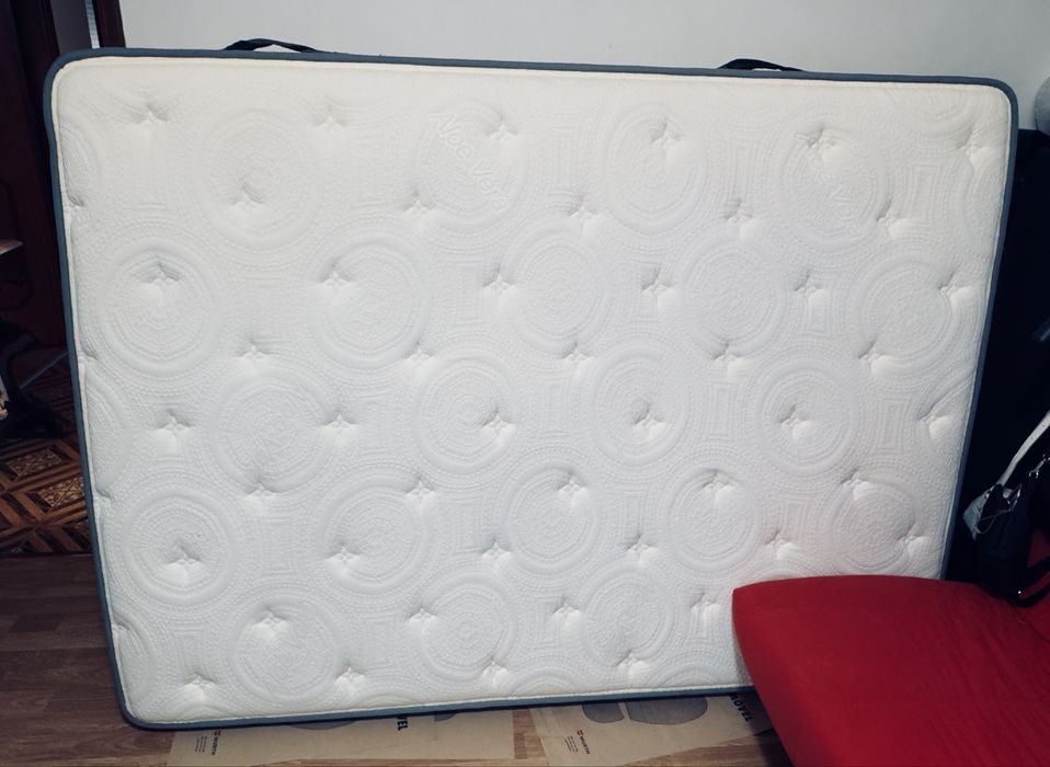 Cama de casal  para venda