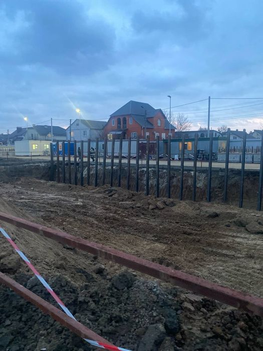 Шпунт 24 , балка двутавр бу , устройство шпунтового ограждения